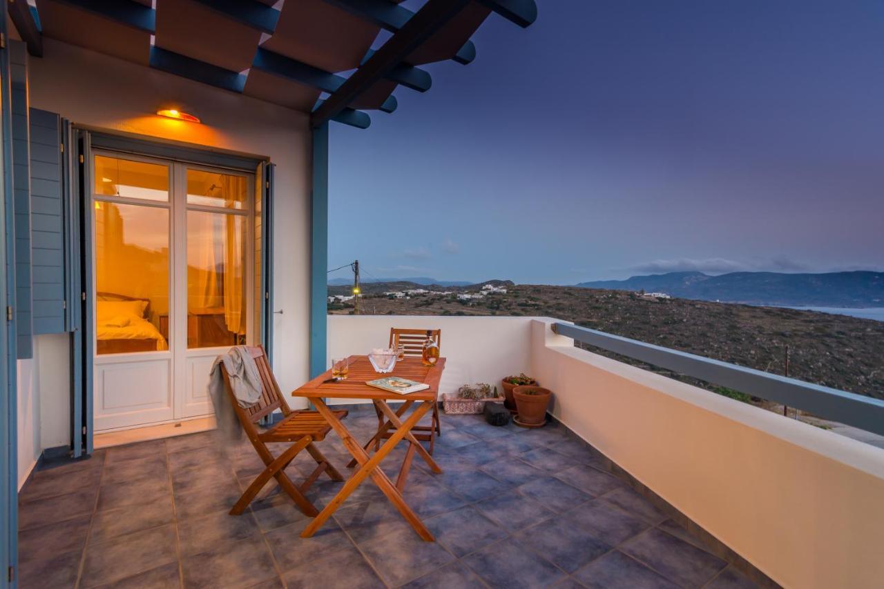 Villa Blue Sky Trypiti Exterior foto